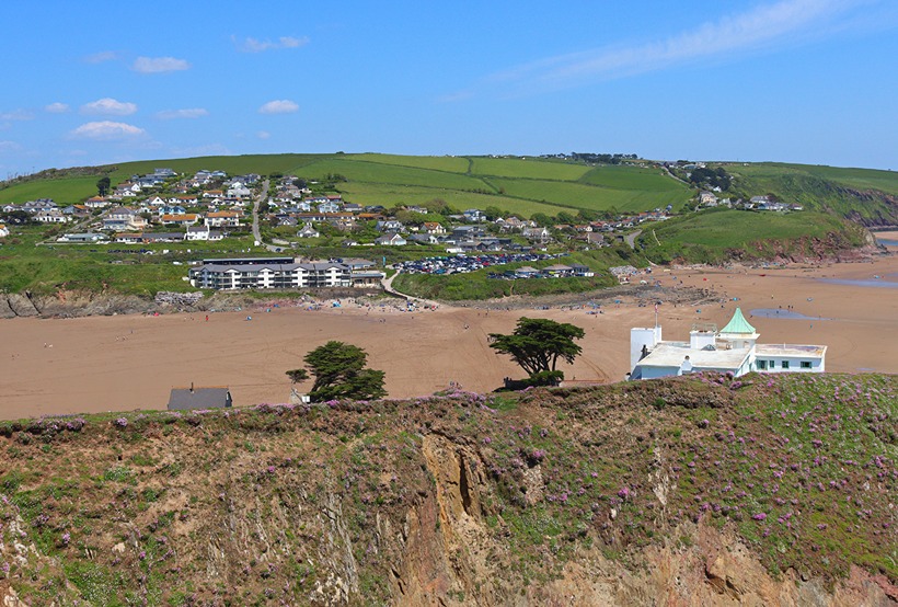 Image of Bigbury-on-Sea beach